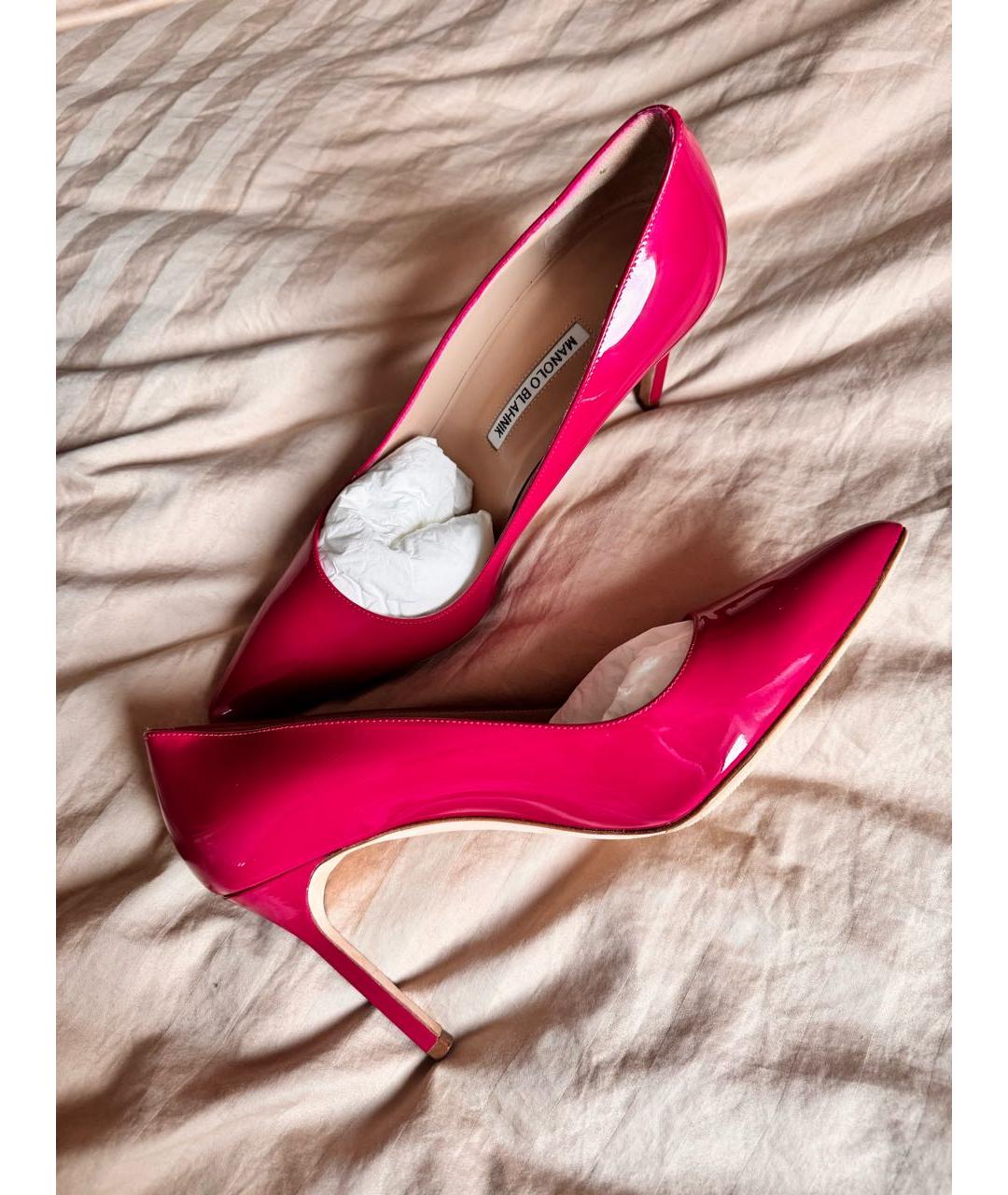 MANOLO BLAHNIK Фуксия туфли из лакированной кожи, фото 9