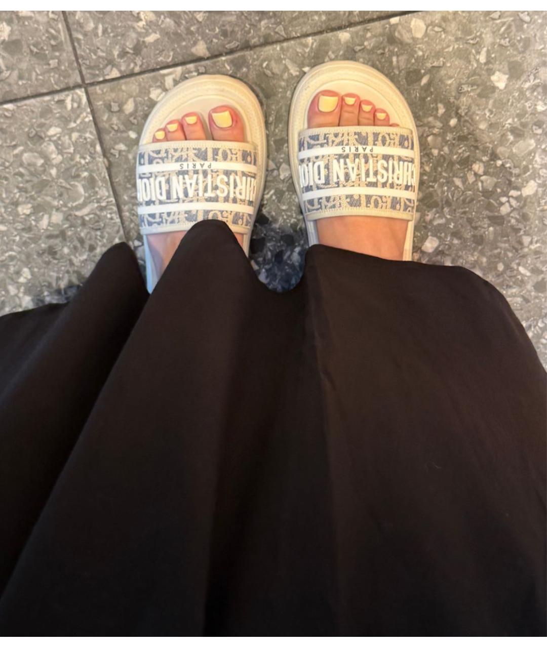 CHRISTIAN DIOR Белые текстильные шлепанцы, фото 2