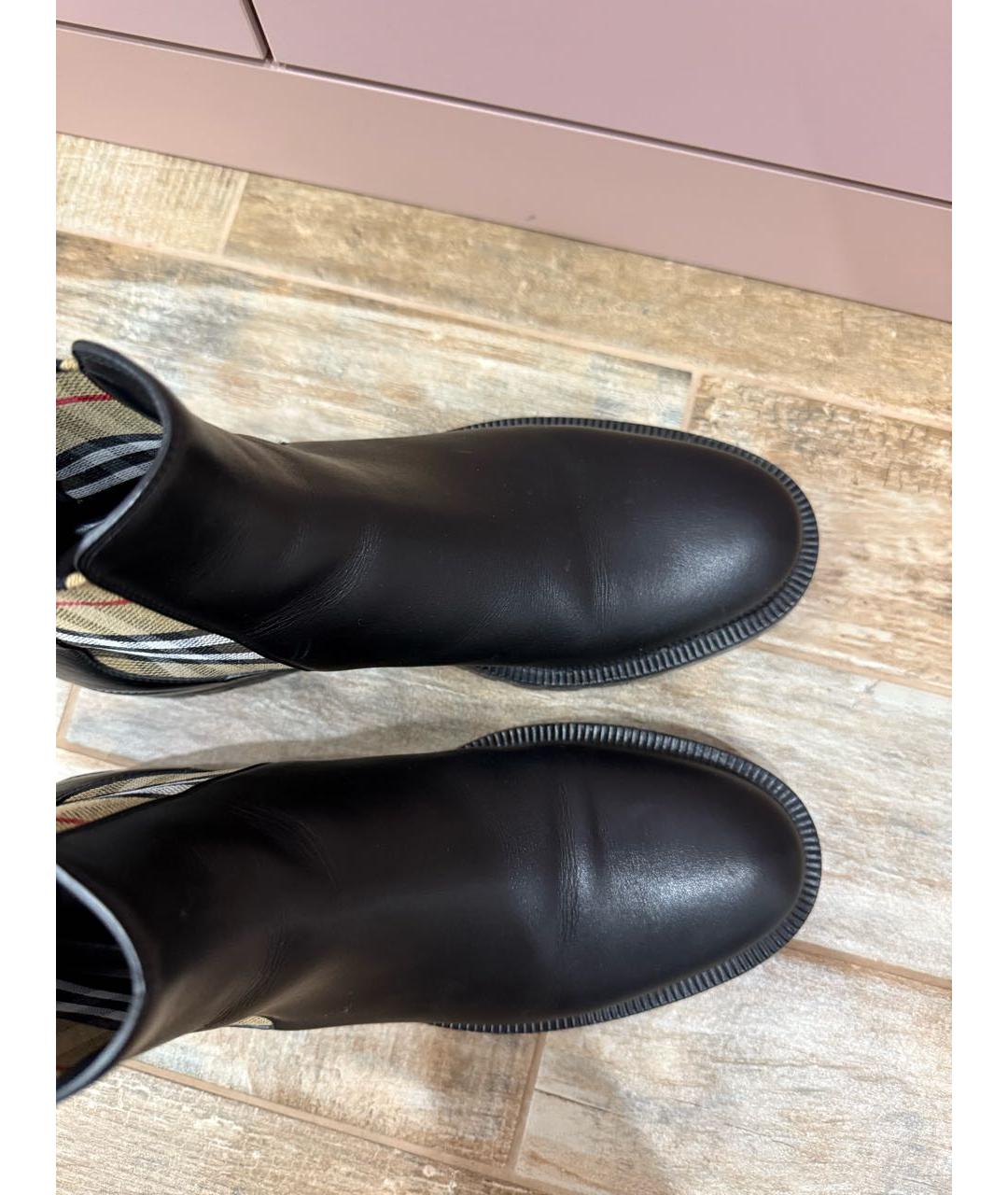 BURBERRY Черные кожаные сапоги, фото 3