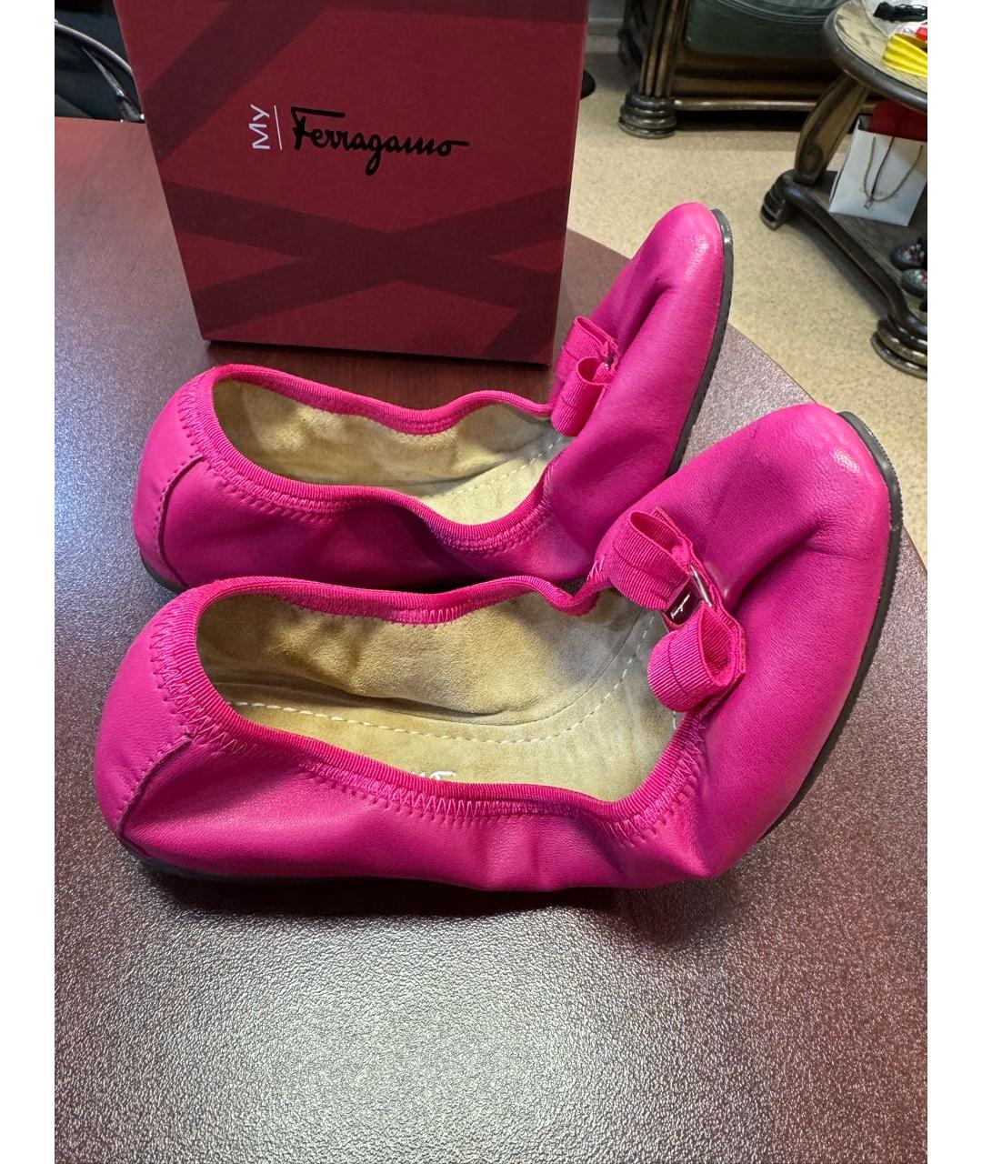 FERRAGAMO Розовые кожаные балетки, фото 3