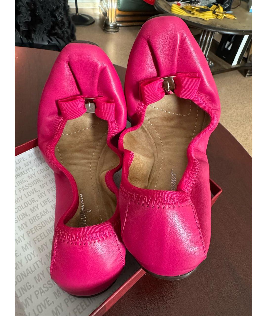 FERRAGAMO Розовые кожаные балетки, фото 2