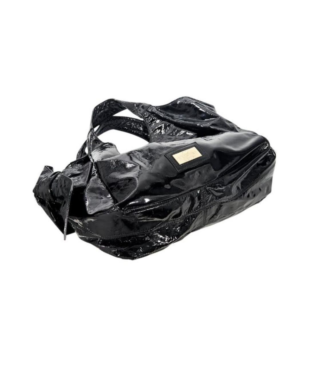 VALENTINO Черная сумка с короткими ручками из лакированной кожи, фото 3