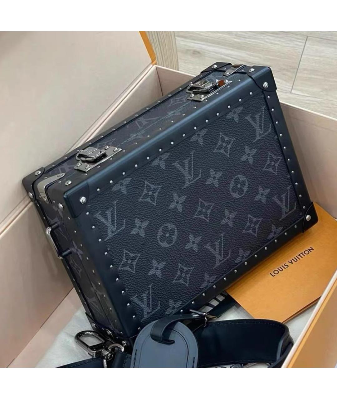 LOUIS VUITTON Черная кожаная сумка на плечо, фото 2