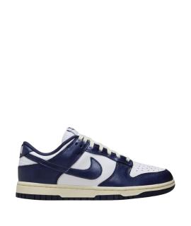 NIKE Кроссовки
