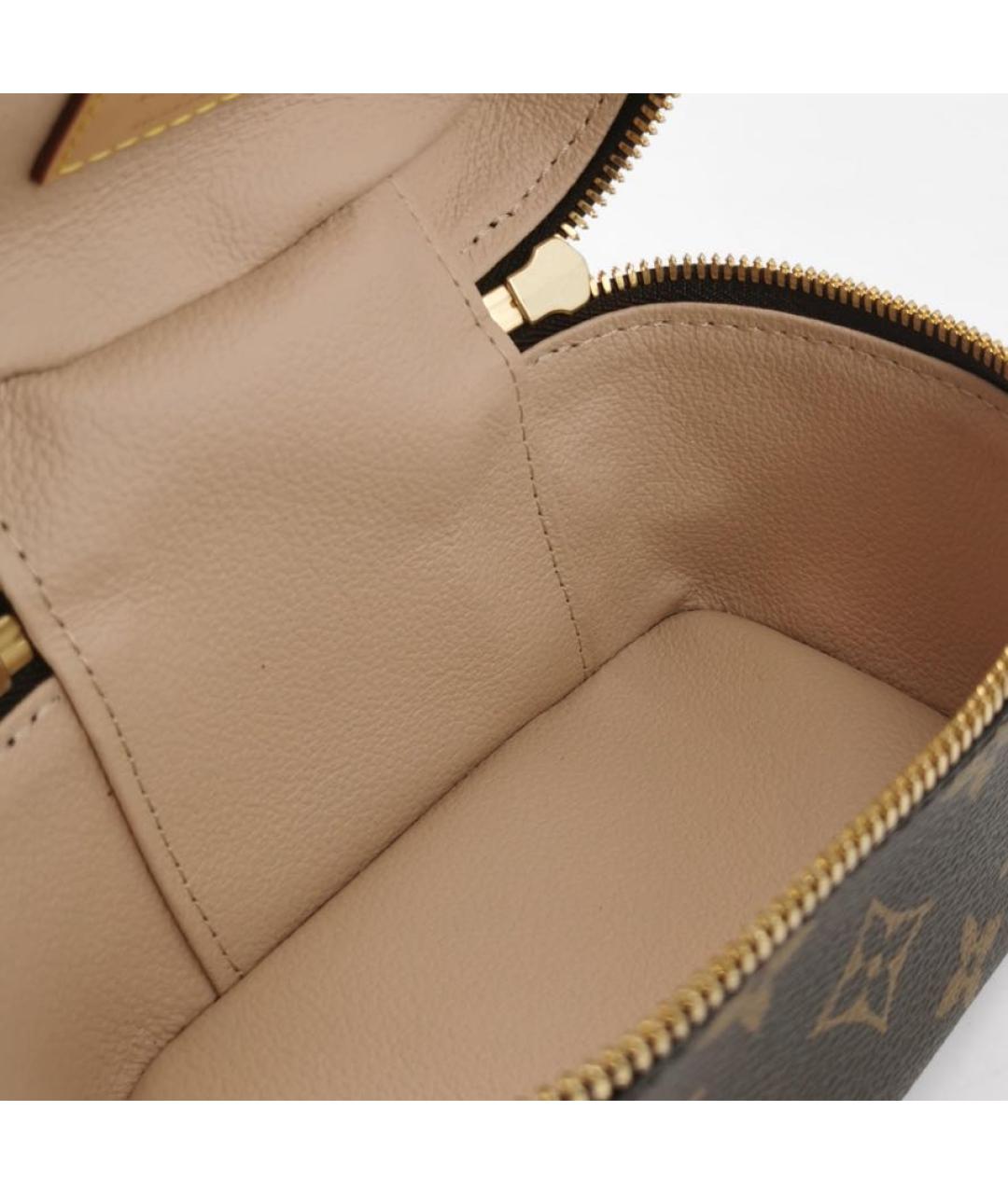 LOUIS VUITTON Коричневая кожаная сумка с короткими ручками, фото 6