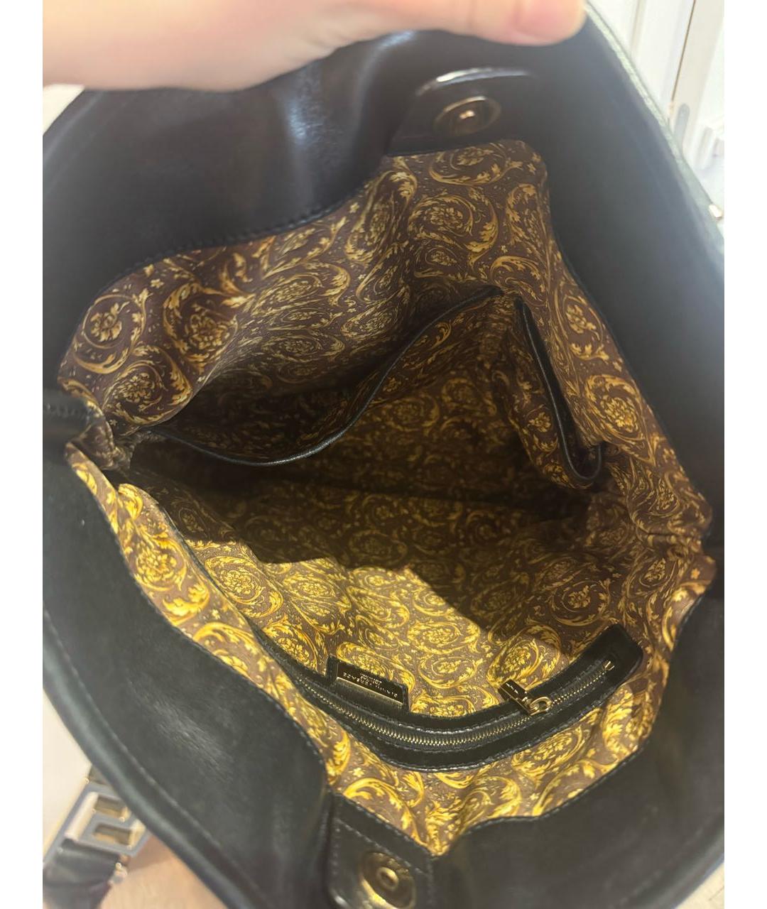 VERSACE Черная кожаная сумка тоут, фото 4