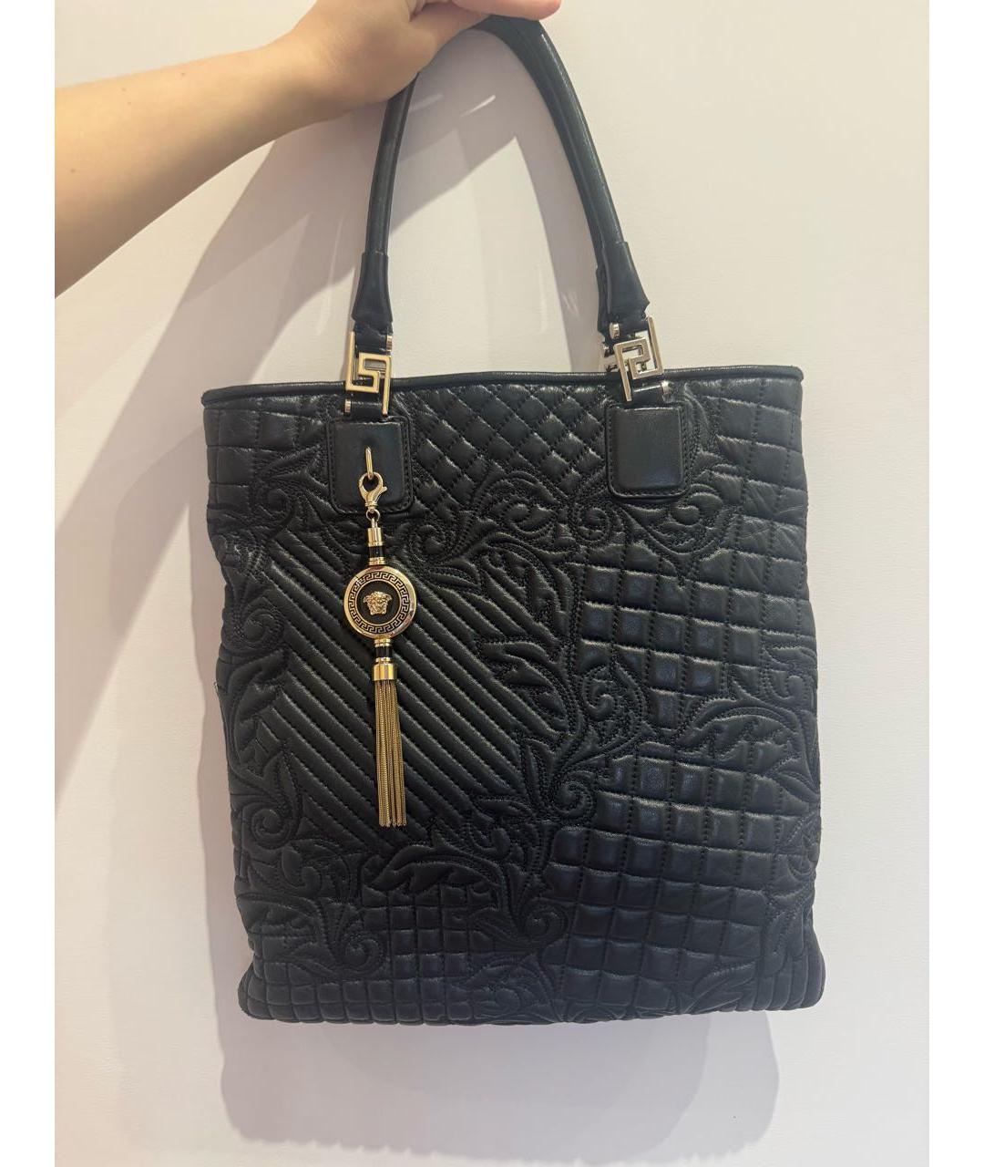 VERSACE Черная кожаная сумка тоут, фото 5