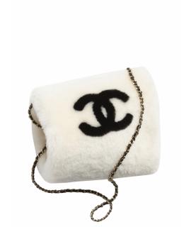 CHANEL Варежки