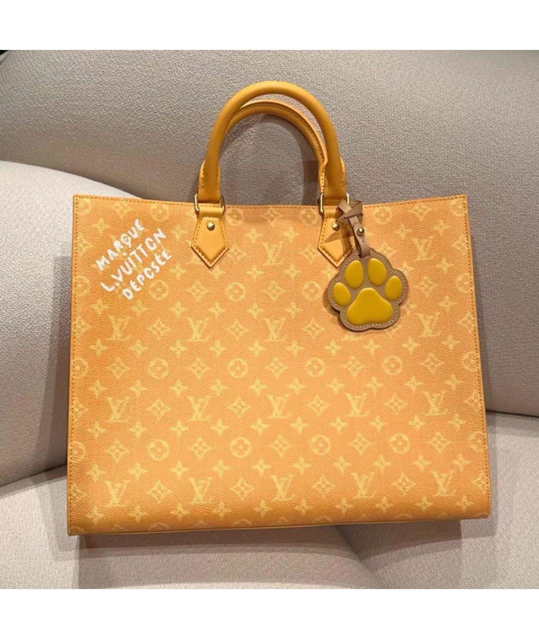 LOUIS VUITTON Желтая кожаная сумка с короткими ручками, фото 3