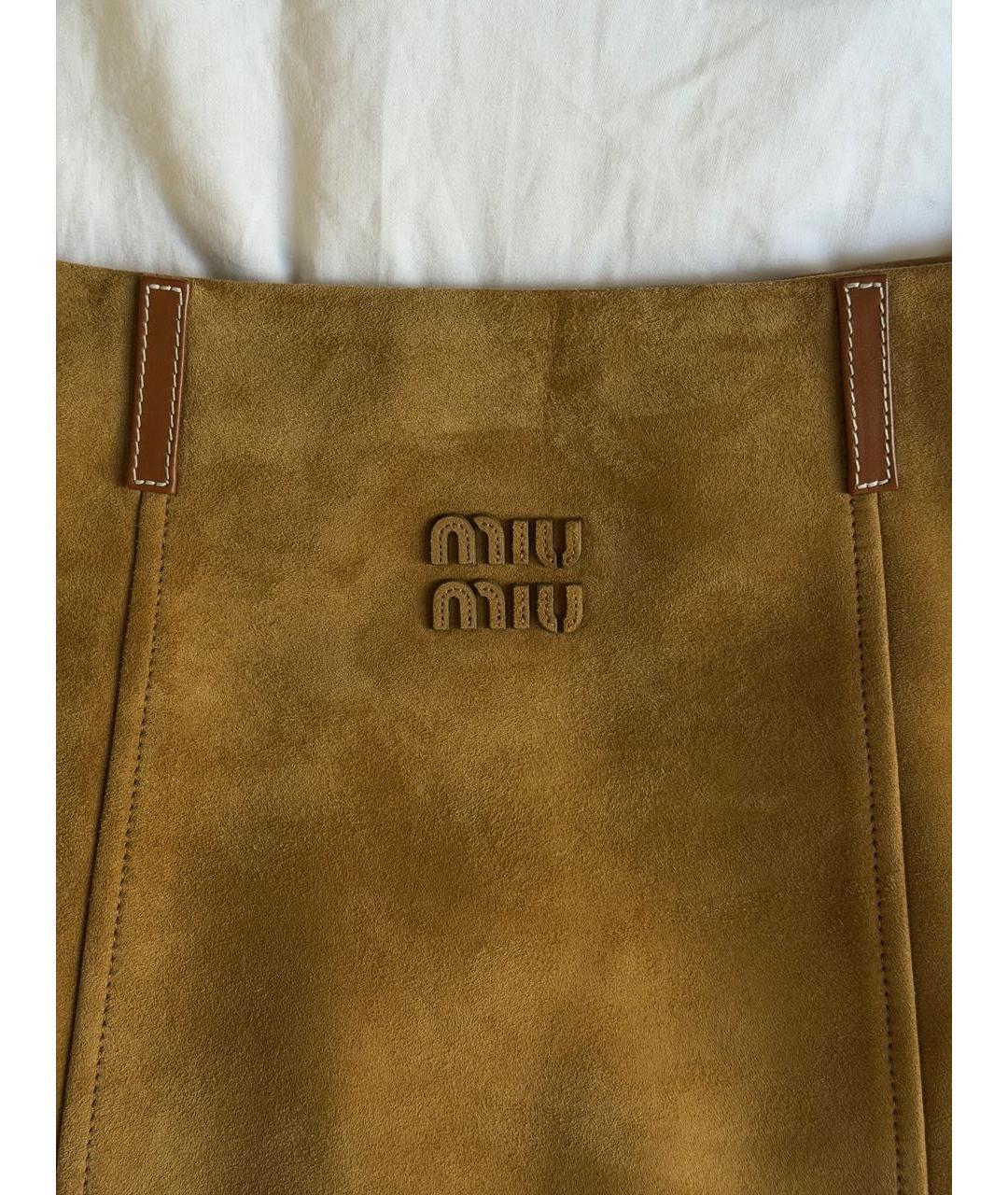 MIU MIU Коричневая замшевая юбка мини, фото 3