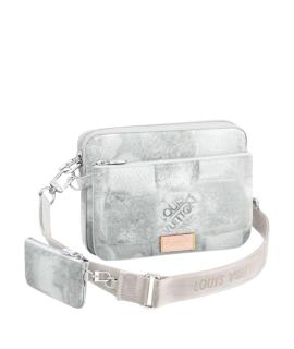 LOUIS VUITTON Сумка на плечо
