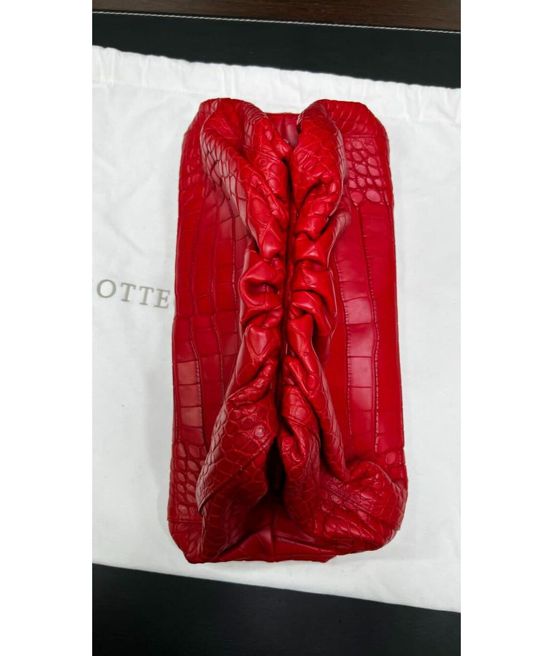 BOTTEGA VENETA Красная сумка тоут из экзотической кожи, фото 3