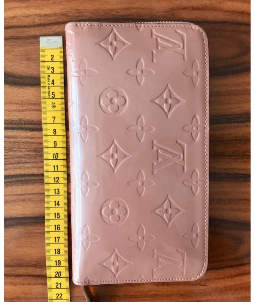 LOUIS VUITTON Коралловый кошелек из лакированной кожи, фото 7