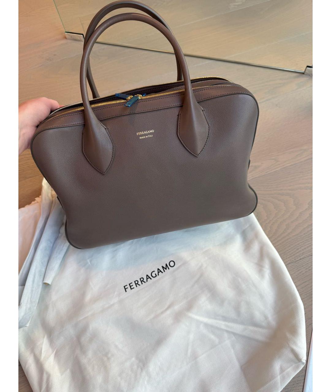 FERRAGAMO Коричневая кожаная сумка тоут, фото 6