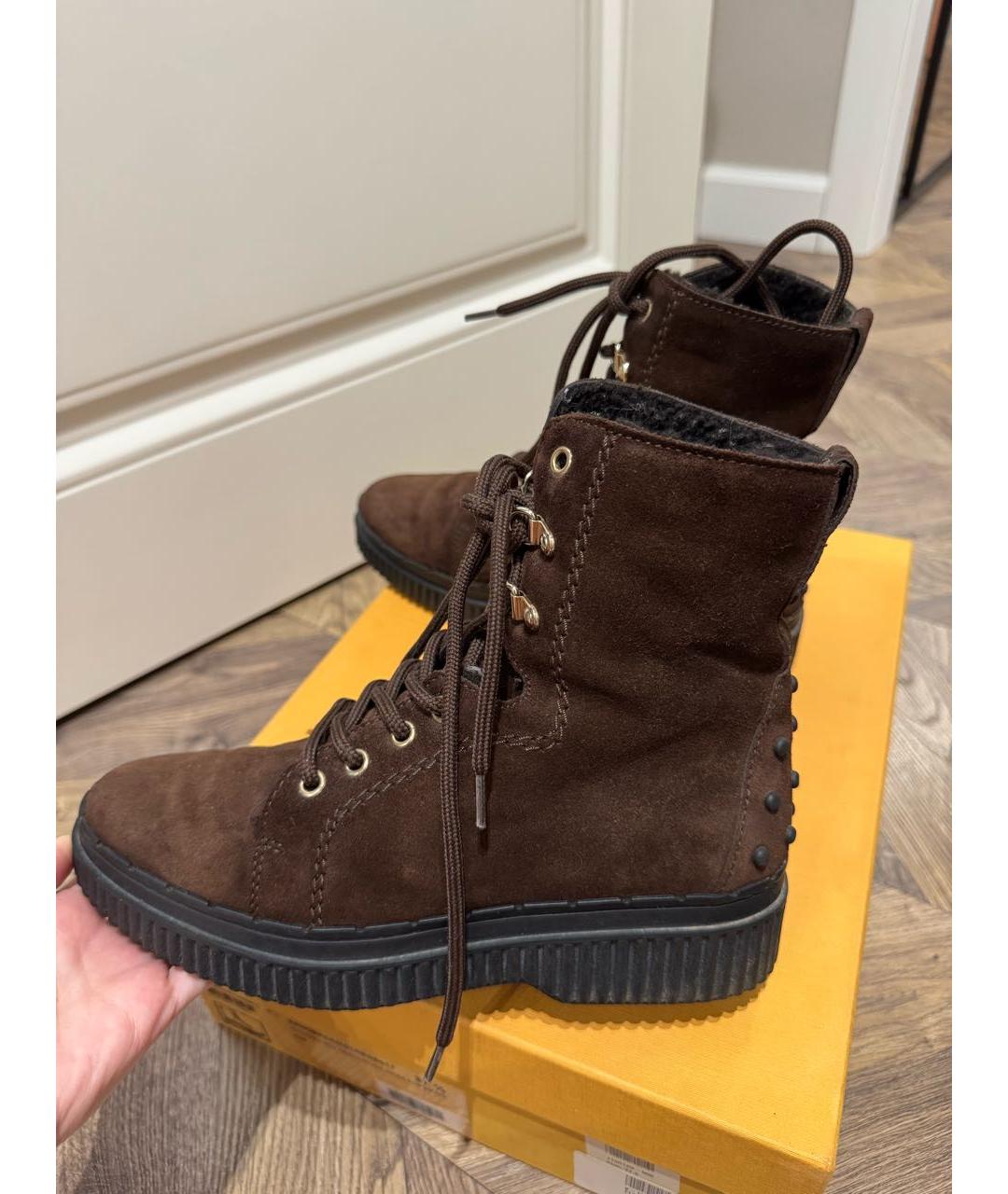 TOD'S Коричневые замшевые ботинки, фото 4