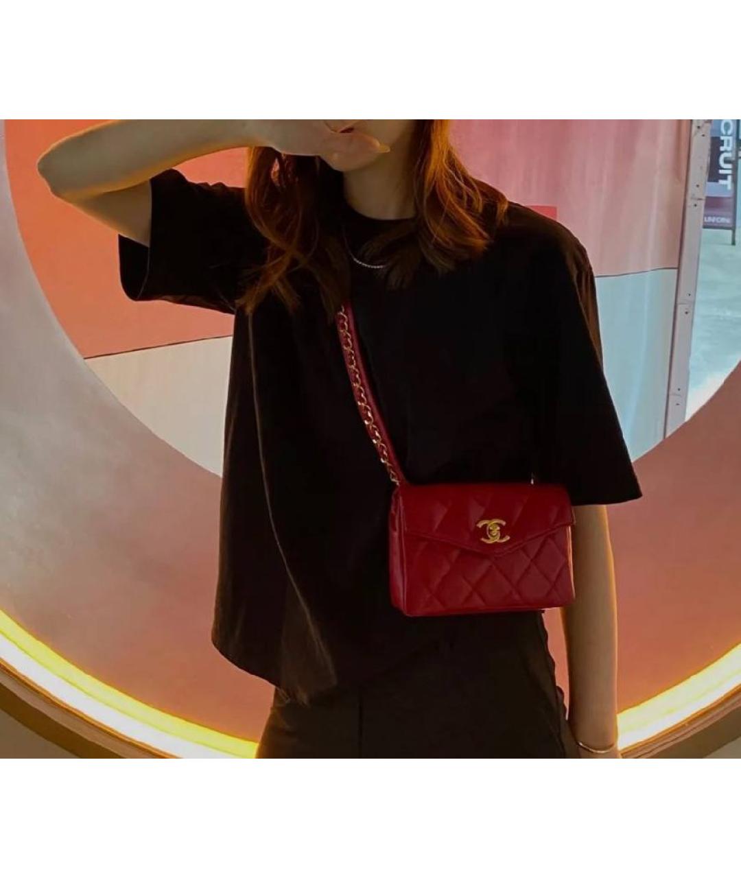 CHANEL Красная кожаная поясная сумка, фото 5