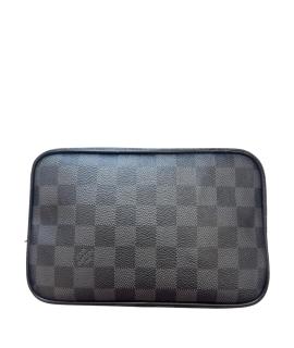 LOUIS VUITTON Барсетка