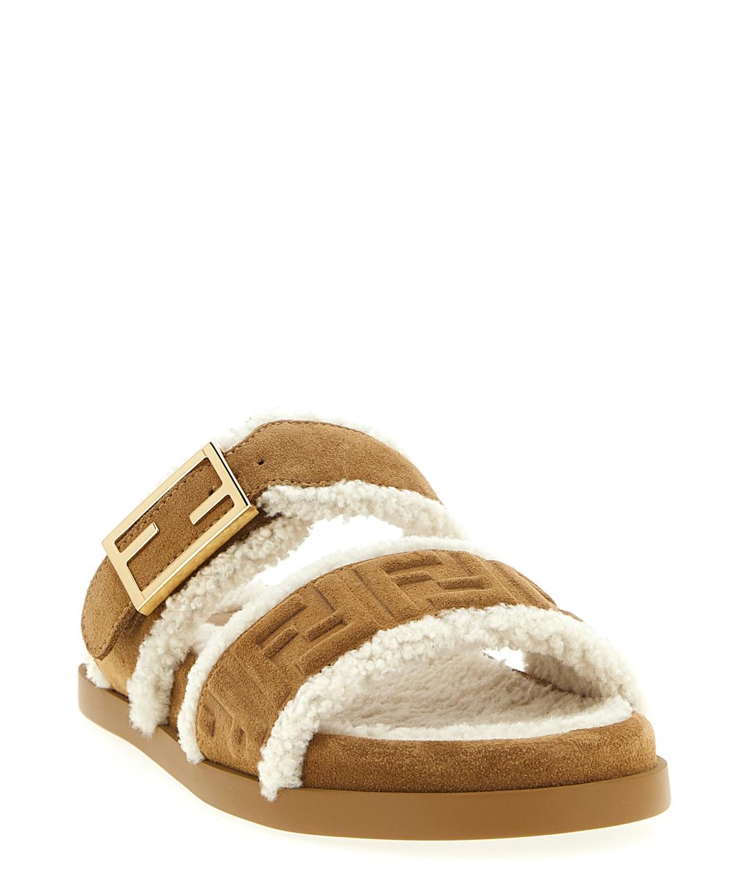 FENDI Бежевые кожаные босоножки, фото 2