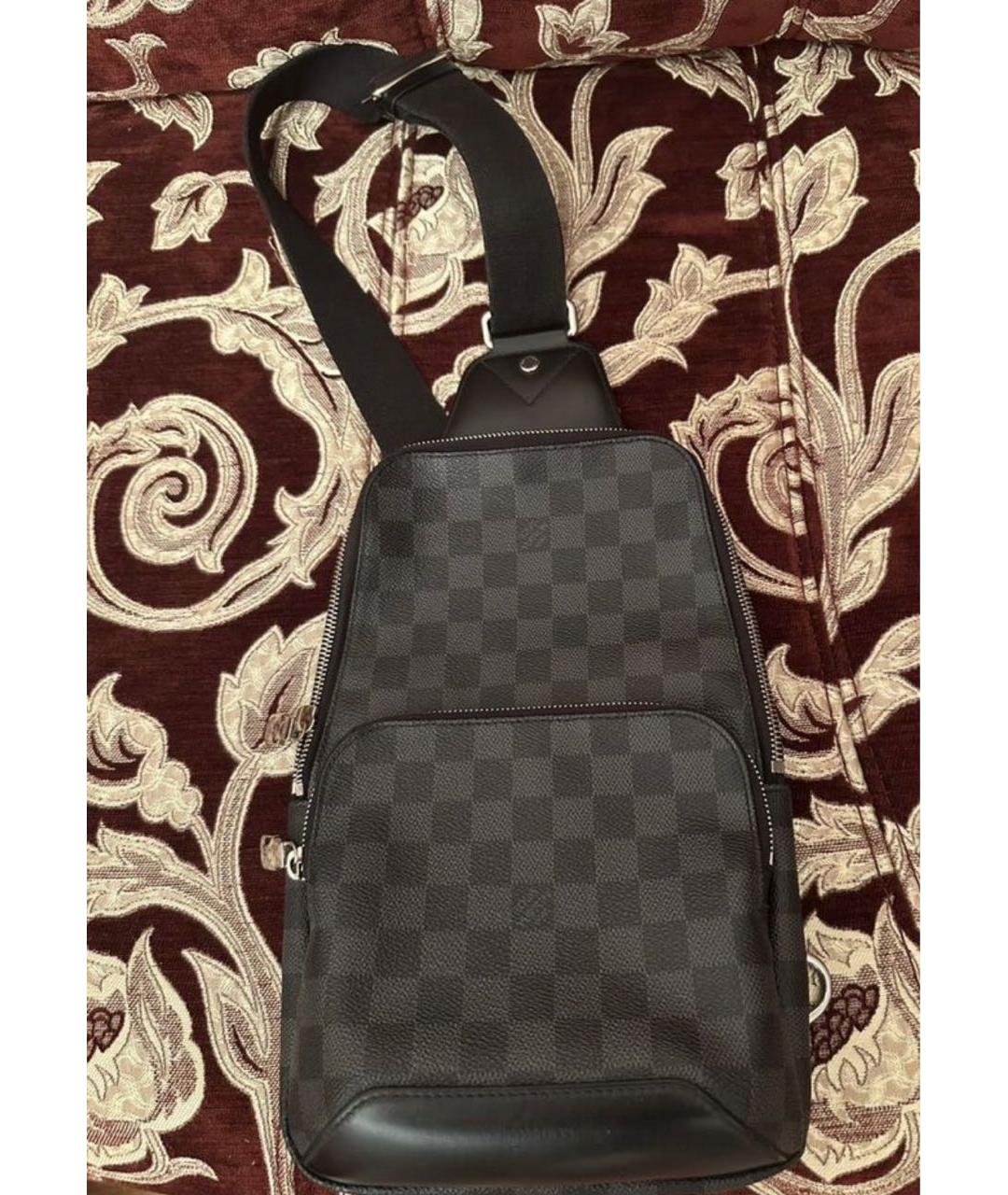 LOUIS VUITTON Черная кожаная сумка на плечо, фото 9