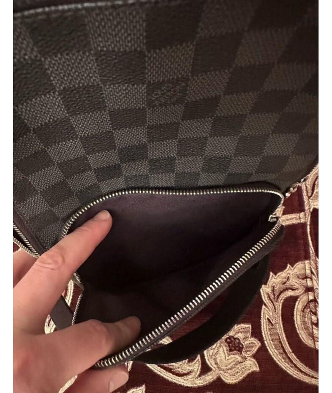 LOUIS VUITTON Черная кожаная сумка на плечо, фото 5
