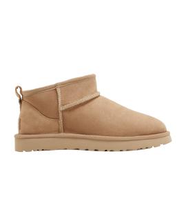 UGG AUSTRALIA Ботинки