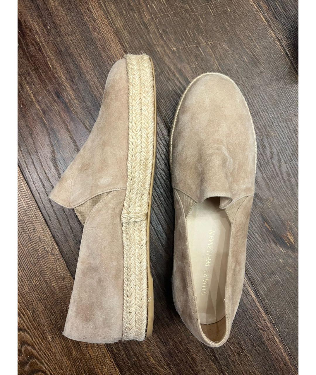 STUART WEITZMAN Бежевые кожаные лоферы, фото 3