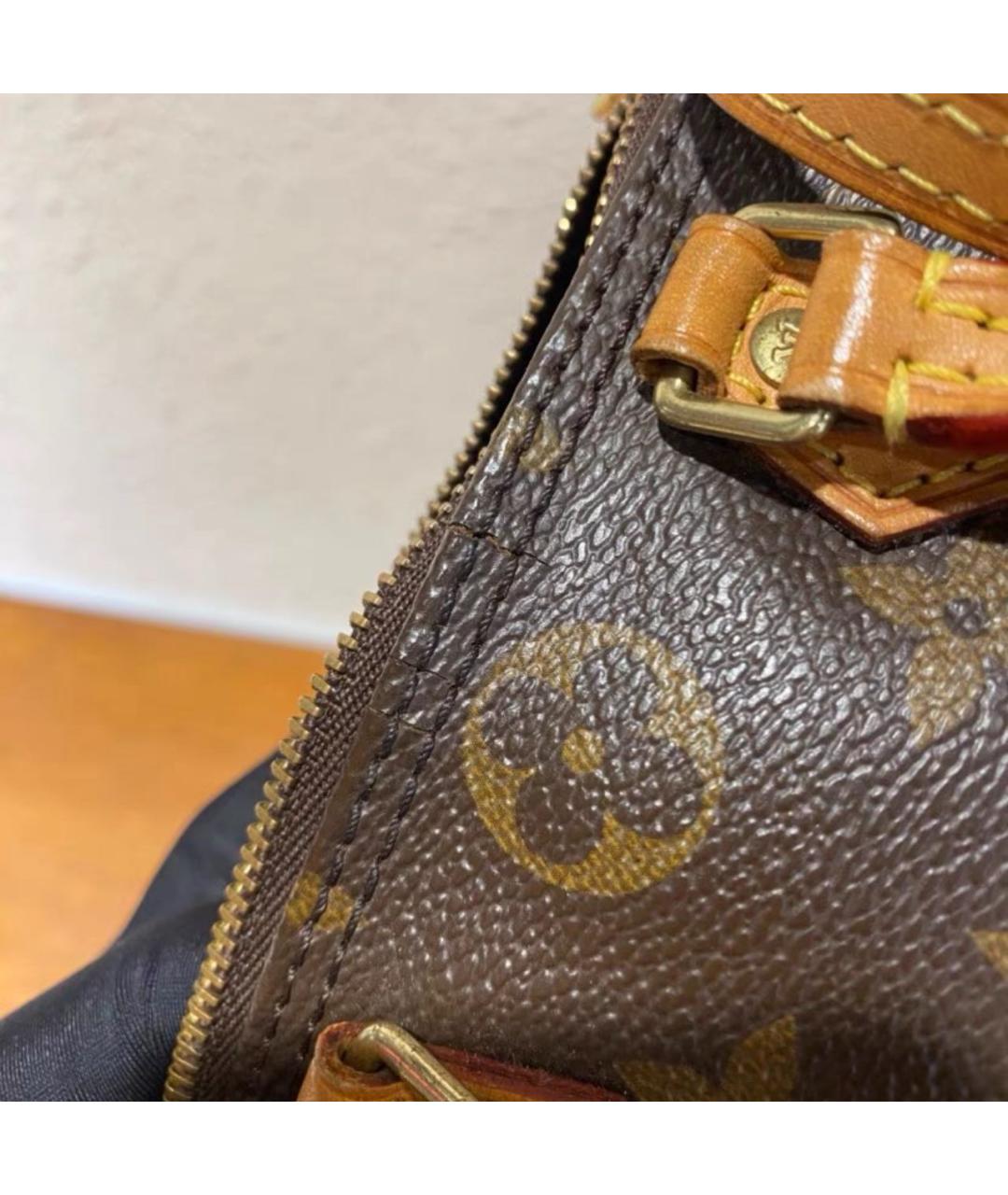 LOUIS VUITTON Коричневая кожаная сумка через плечо, фото 7