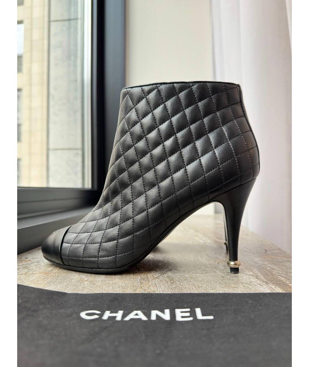 CHANEL Черные кожаные ботильоны, фото 6