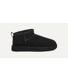 UGG AUSTRALIA Ботинки