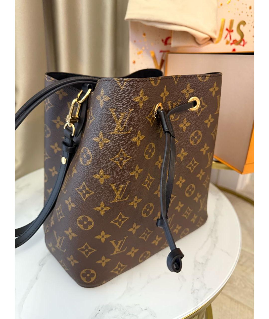 LOUIS VUITTON Коричневая кожаная сумка тоут, фото 2