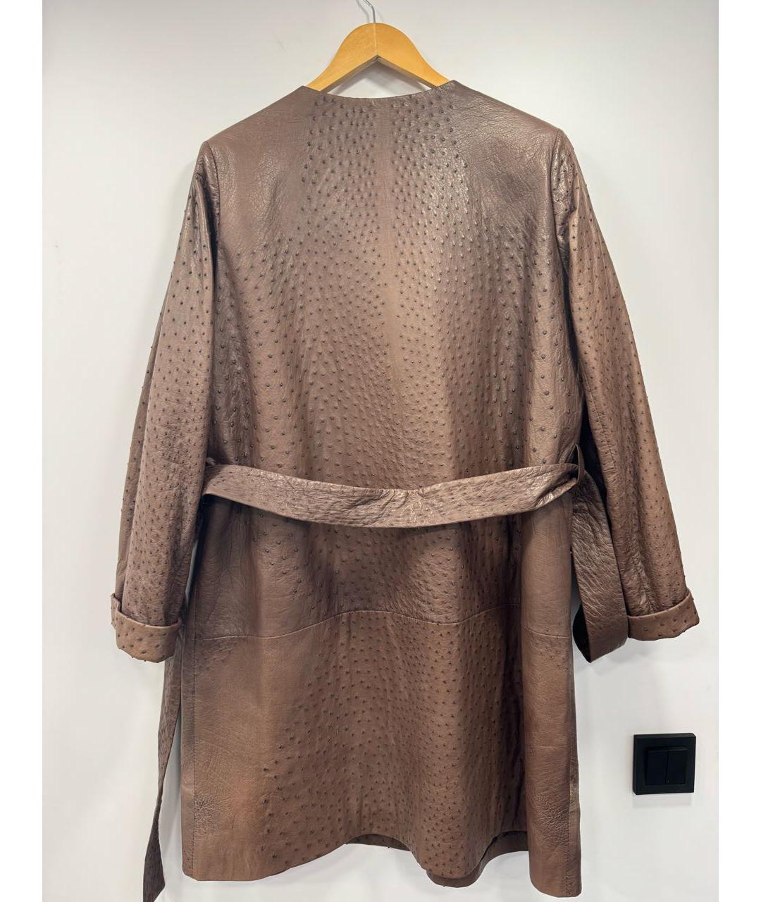 JUST CAVALLI Коричневое пальто из экзотической кожи, фото 2