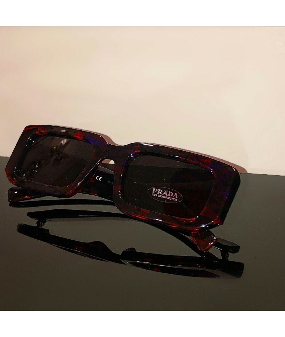 PRADA Красные пластиковые солнцезащитные очки, фото 7