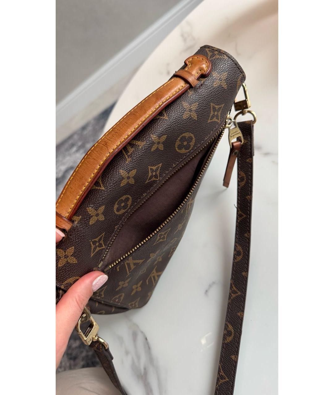 LOUIS VUITTON Коричневая кожаная сумка через плечо, фото 7