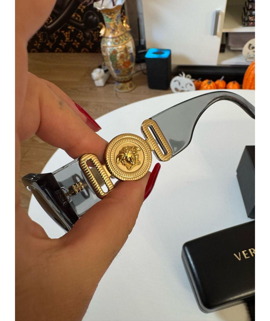 VERSACE Антрацитовые пластиковые солнцезащитные очки, фото 4