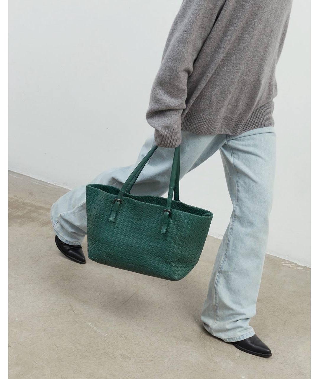 BOTTEGA VENETA Зеленая кожаная сумка тоут, фото 3