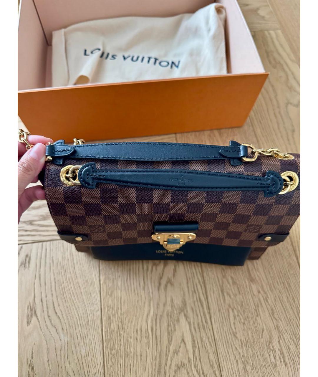 LOUIS VUITTON Коричневая кожаная сумка через плечо, фото 4