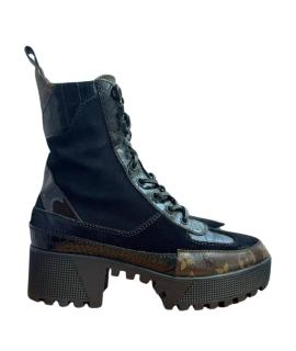 LOUIS VUITTON Ботинки
