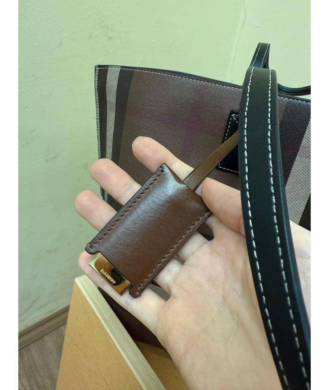 BURBERRY Коричневая кожаная сумка тоут, фото 3