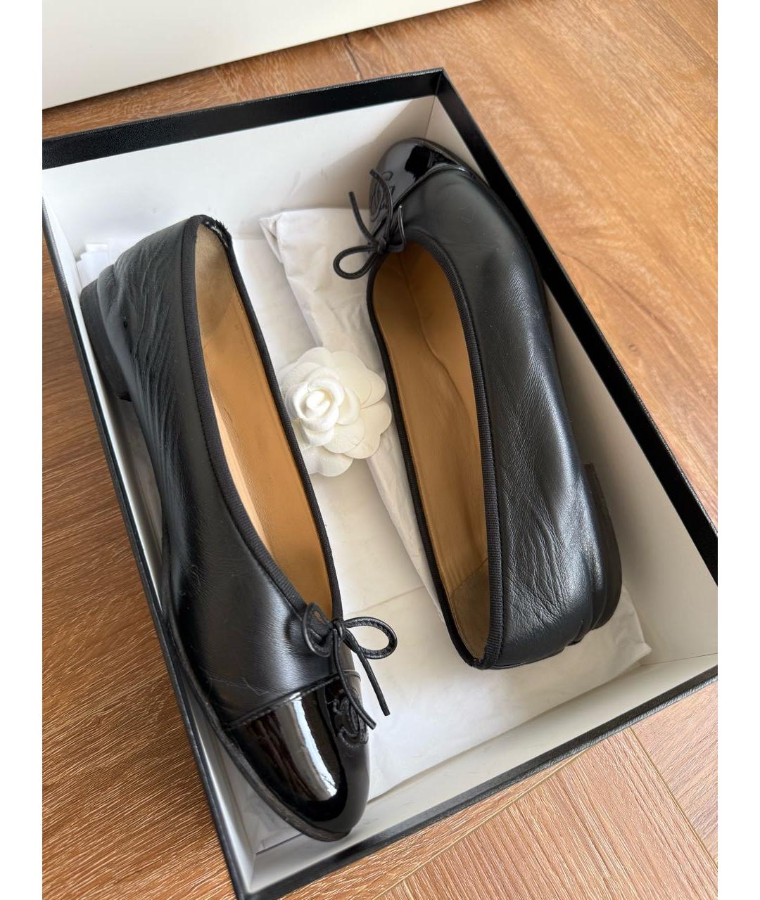 CHANEL Черные кожаные балетки, фото 5
