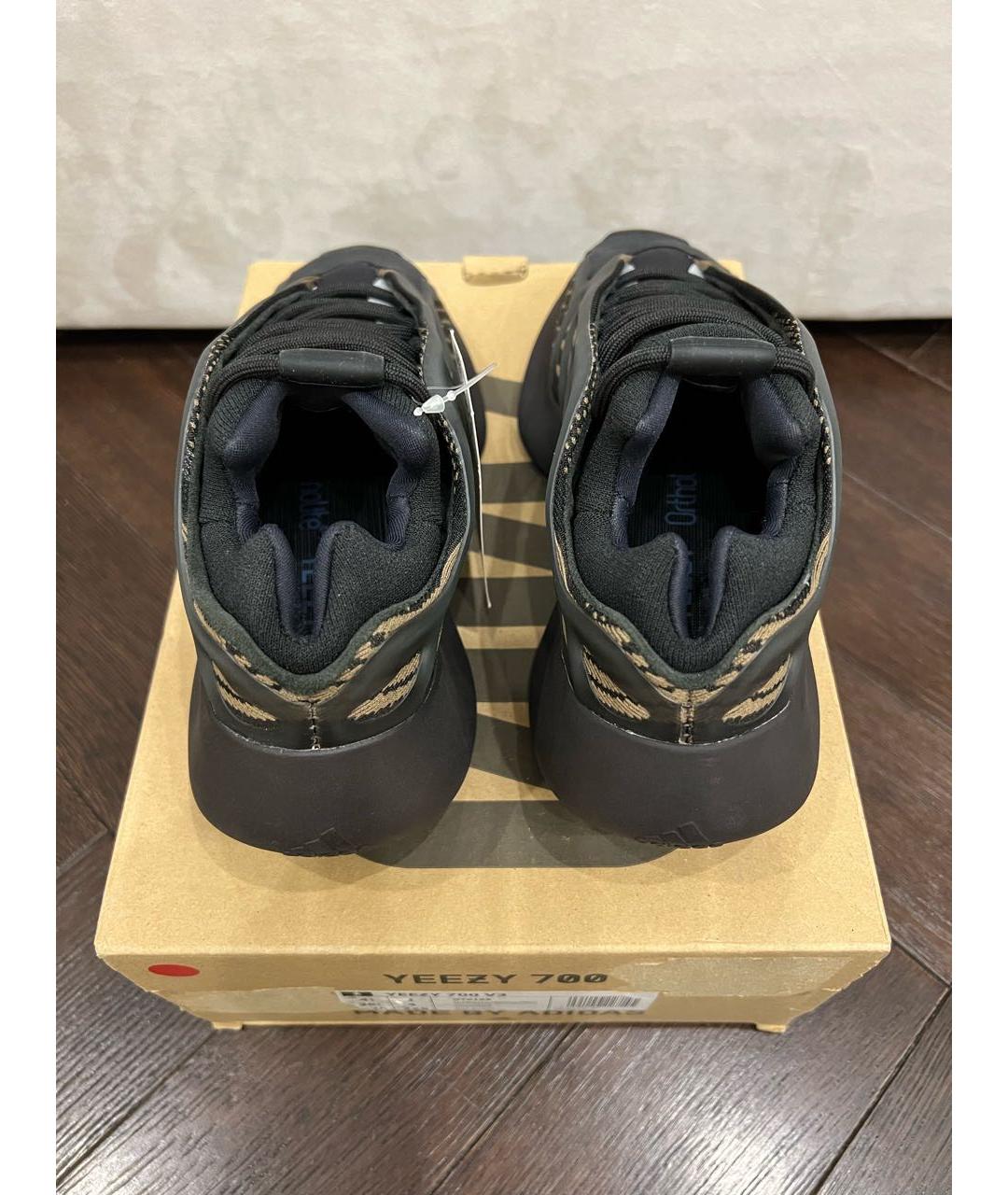 ADIDAS YEEZY Черные текстильные кроссовки, фото 2