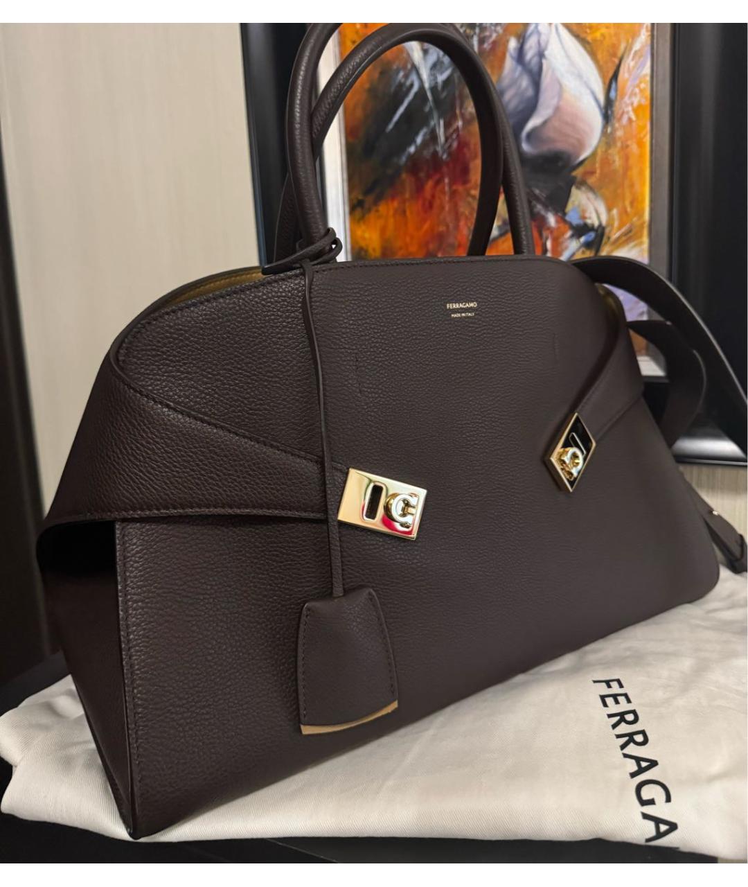 FERRAGAMO Коричневая кожаная сумка через плечо, фото 2