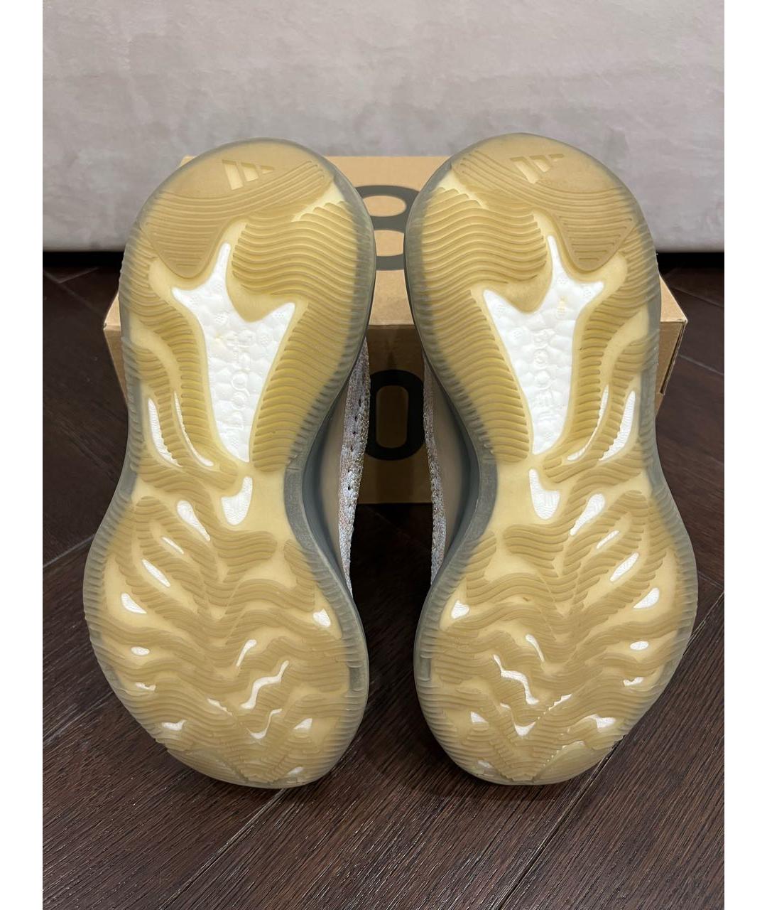 ADIDAS YEEZY Бежевые текстильные кроссовки, фото 4