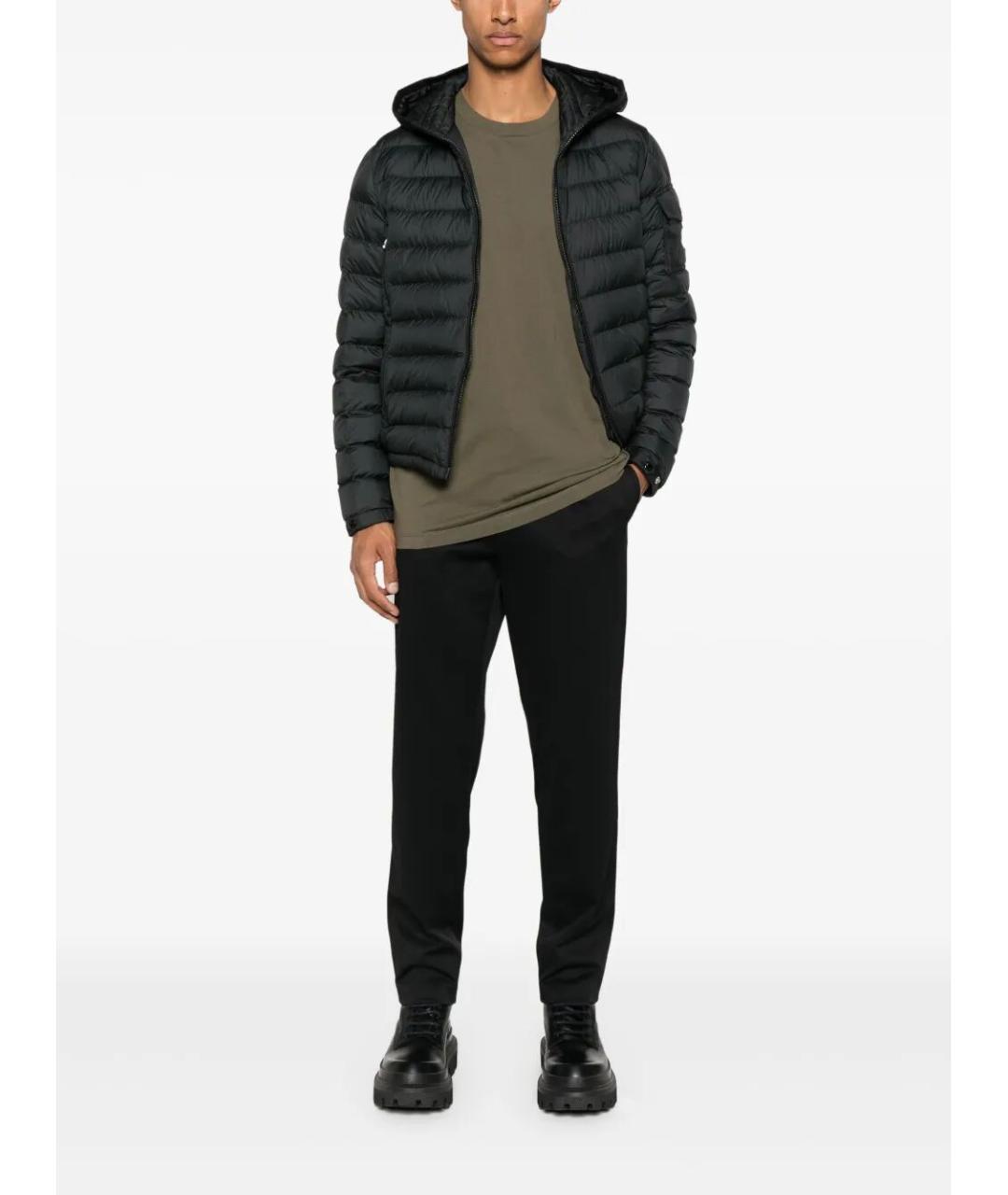 MONCLER Черные полиамидовые повседневные брюки, фото 4