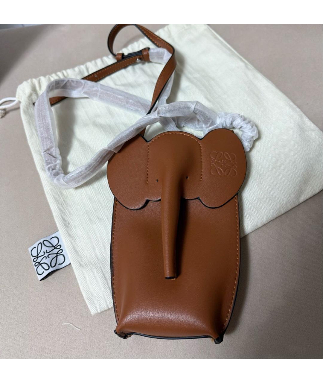 LOEWE Коричневая кожаная сумка через плечо, фото 4