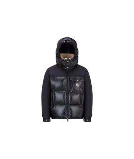 MONCLER Пуховик