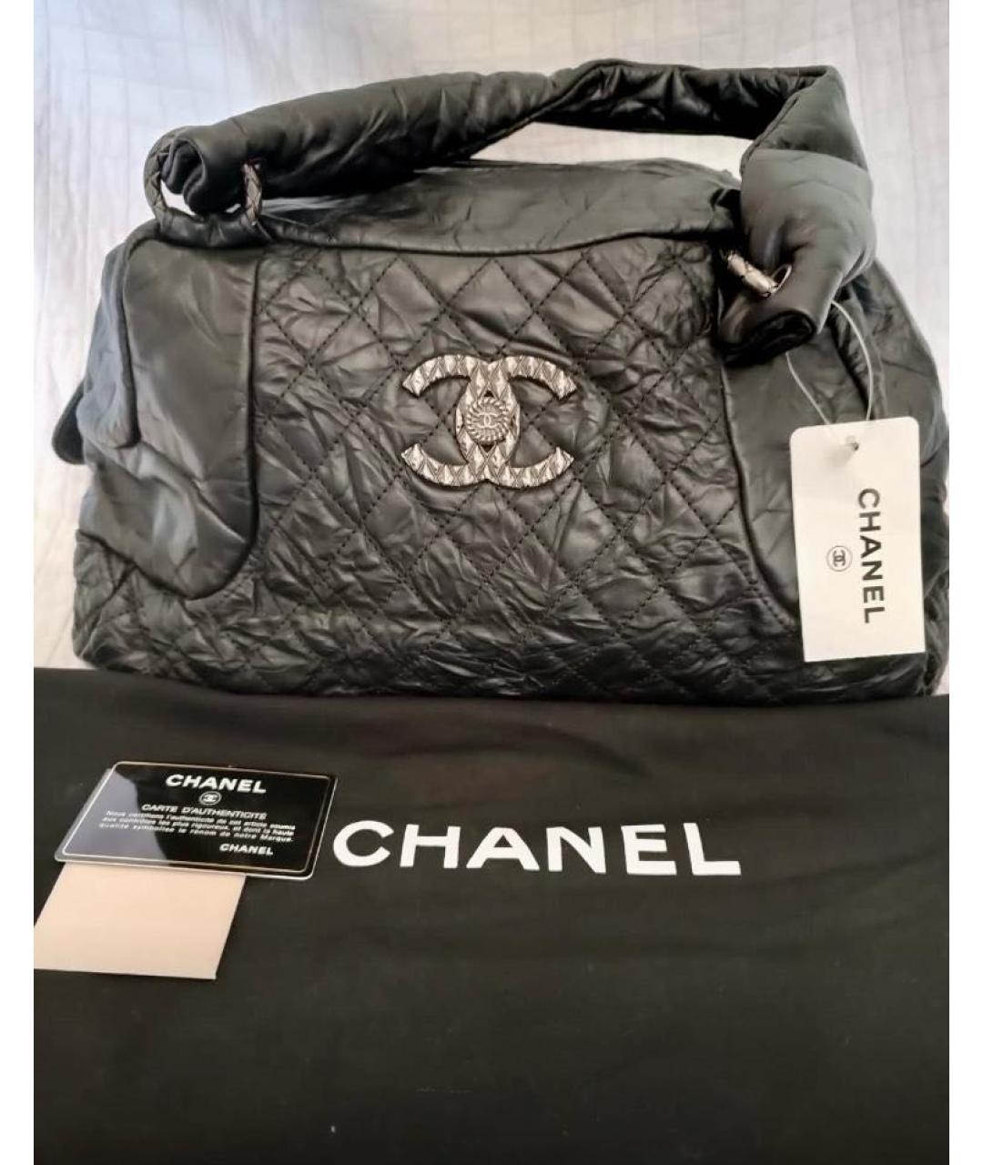 CHANEL Черная кожаная дорожная/спортивная сумка, фото 3