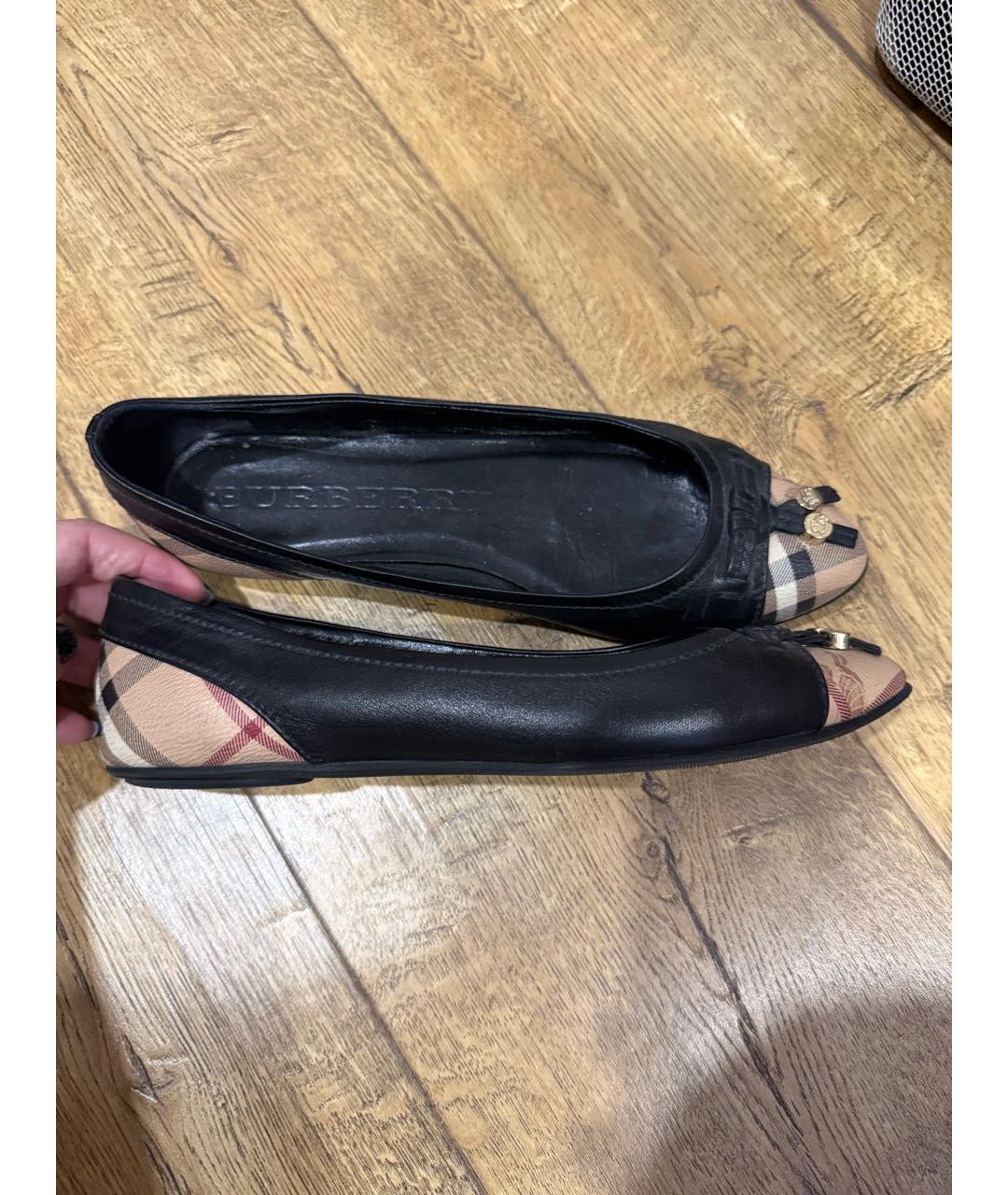 BURBERRY Черные кожаные балетки, фото 5