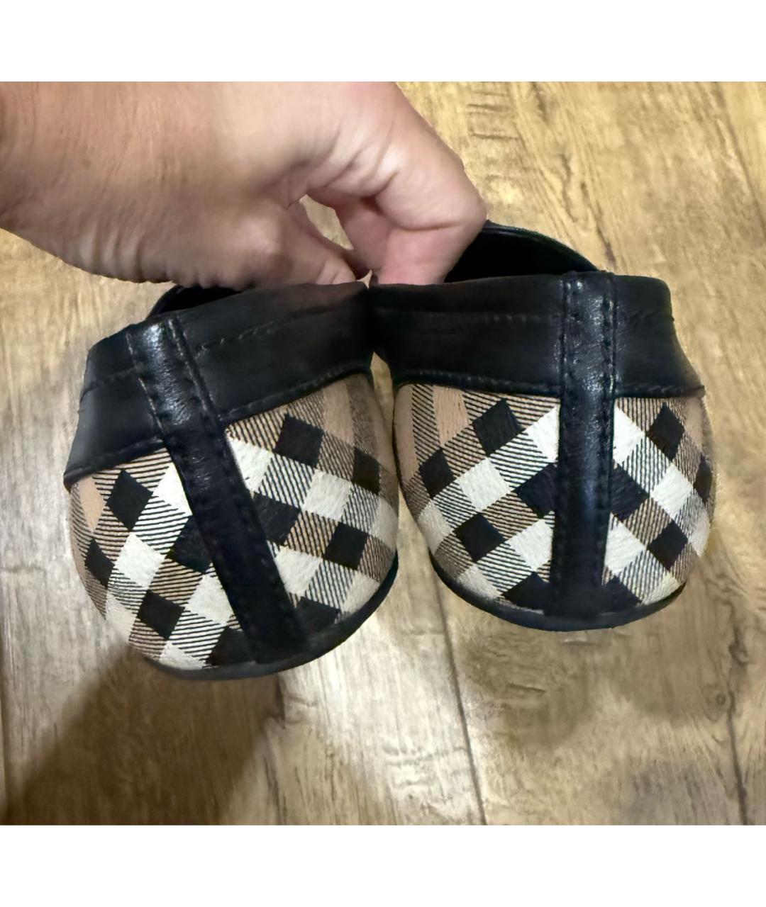 BURBERRY Черные кожаные балетки, фото 4
