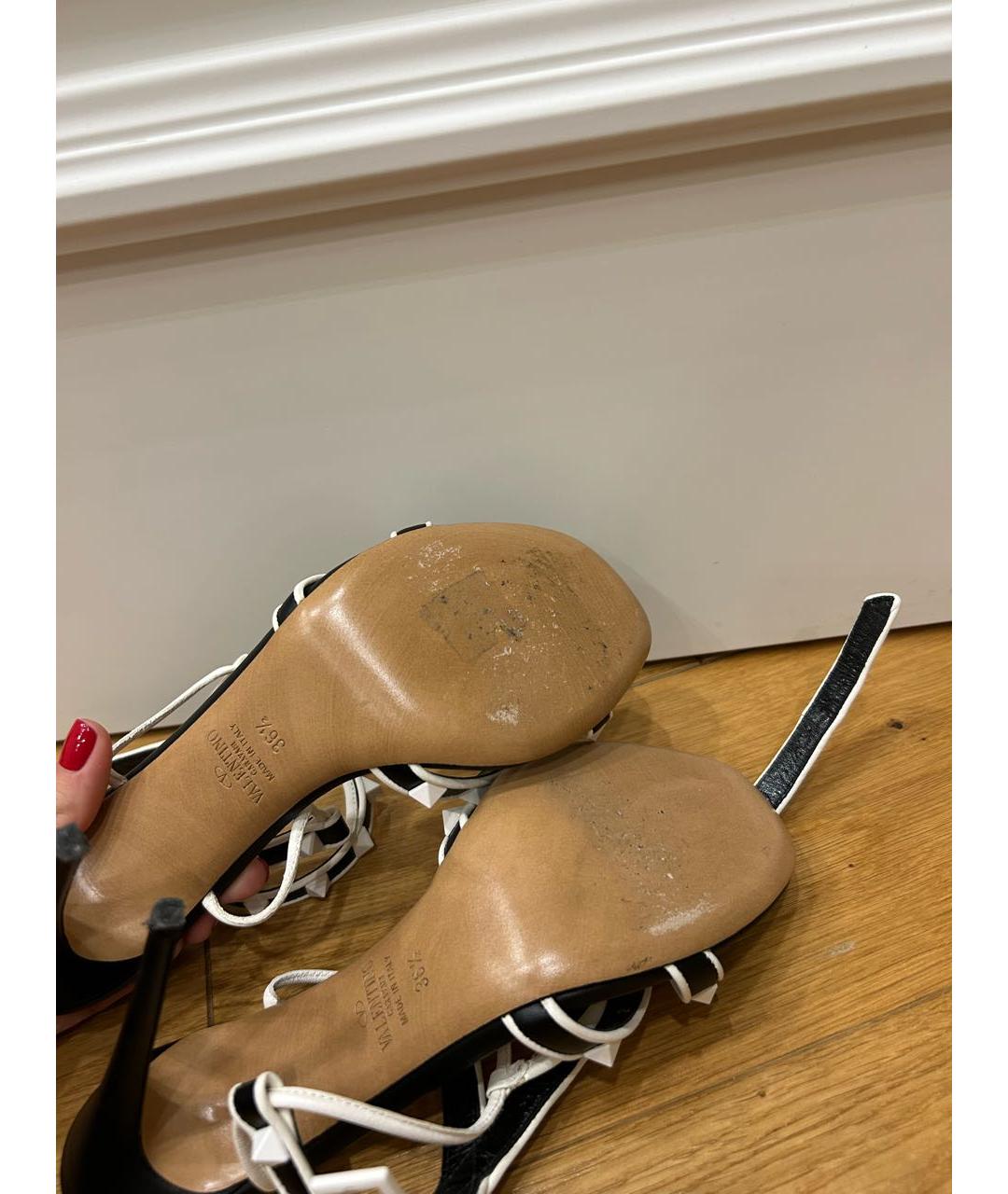 VALENTINO Черные кожаные босоножки, фото 4