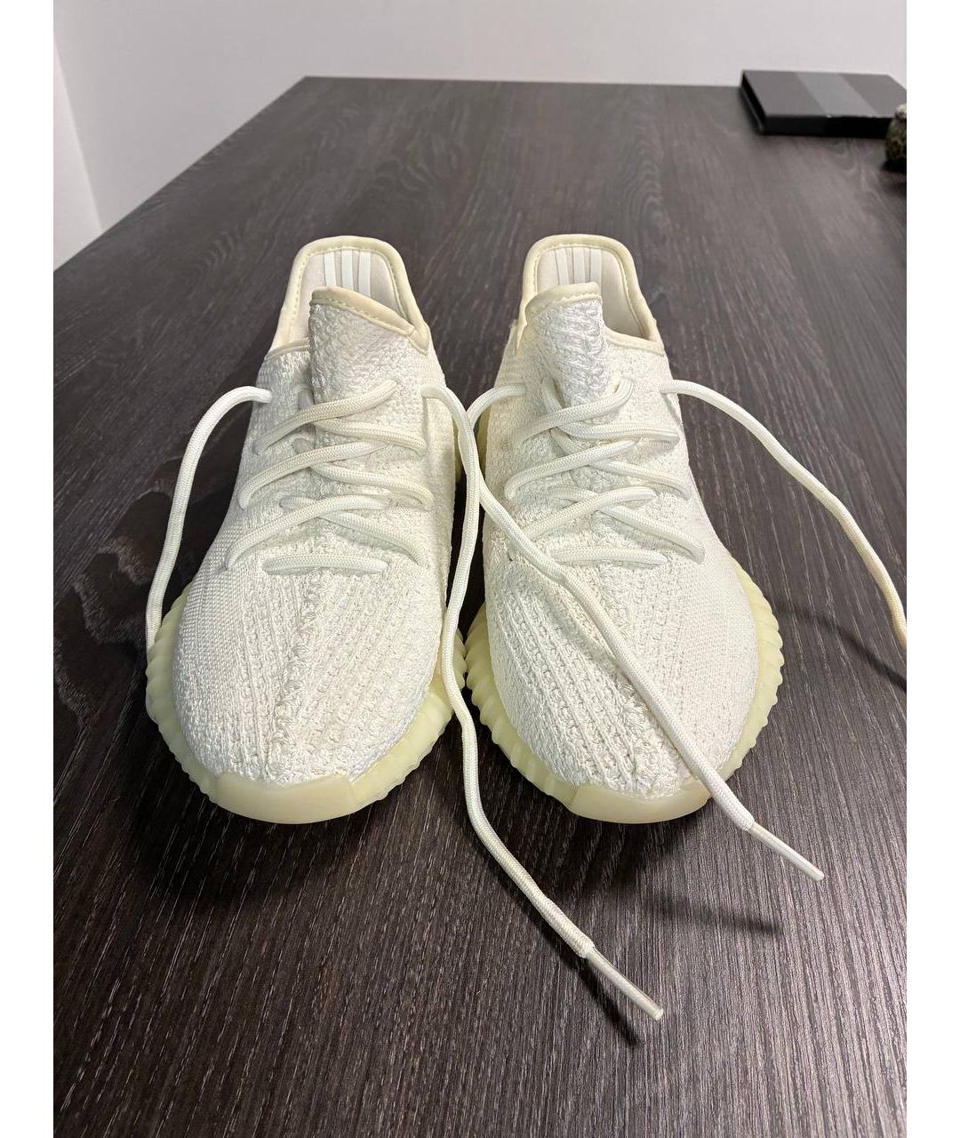 ADIDAS YEEZY Белые текстильные кроссовки, фото 2
